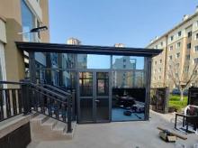 别墅庭院阳光房