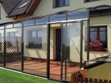 别墅庭院阳光房